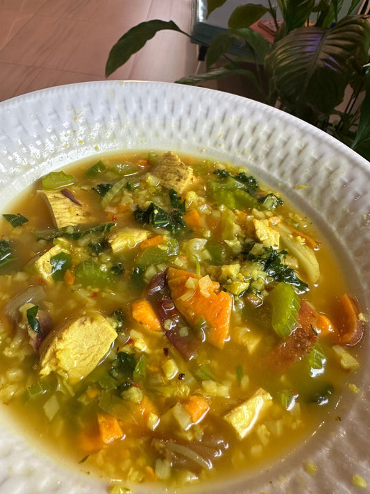 Chelcie’s Supercharged Bone Broth Soup